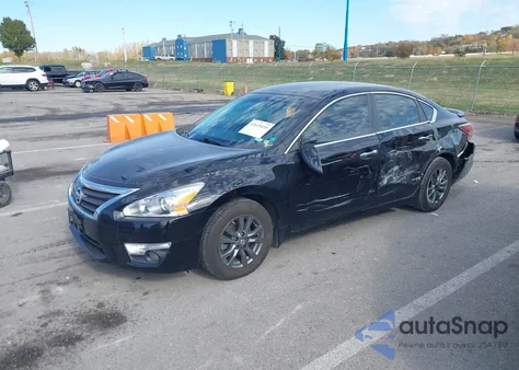 2015 Nissan Altima 2.5 S from USA, damaged, VIN 1N4AL3AP0FC577360
